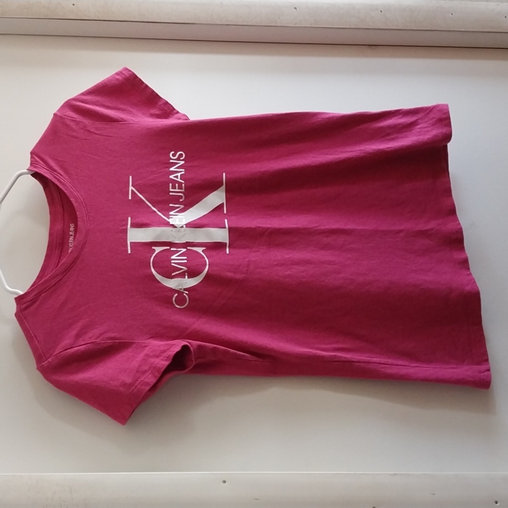 Calvin Klein T Shirt